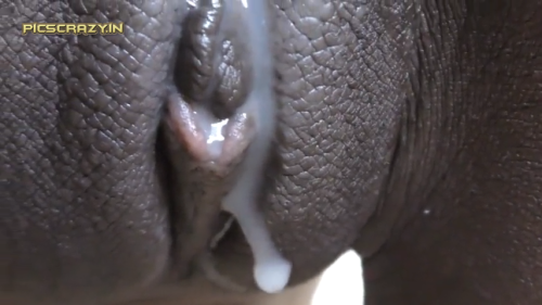 Little_young_black_girlfriend_doggystyle_creampie_08-05.png