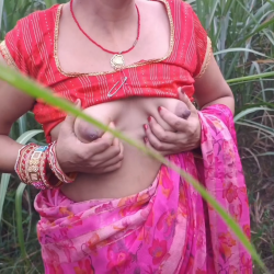 VS--DesiVillagebhabhiFieldFuckingwithLoverBoyOutdoorvideofeatLalitaSinghJunglePickUpPartyGirlfriendKissingHDPornxHamster-1122